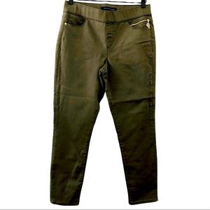 TOMMY HILFIGER - OLIVE GRAMERCY ANKLE PANT SIZE 2